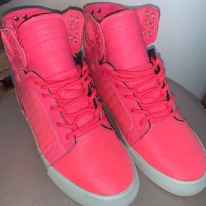 SUPRA MUSKA 001 PINK SKATE SHOE  WOMENS 8.5 / MENS 6.5